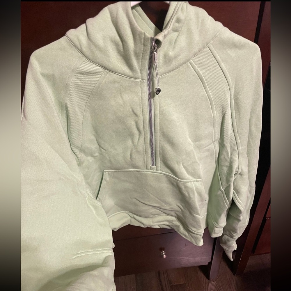 Lululemon creamy mint half zip scuba NWOT XL/XXL